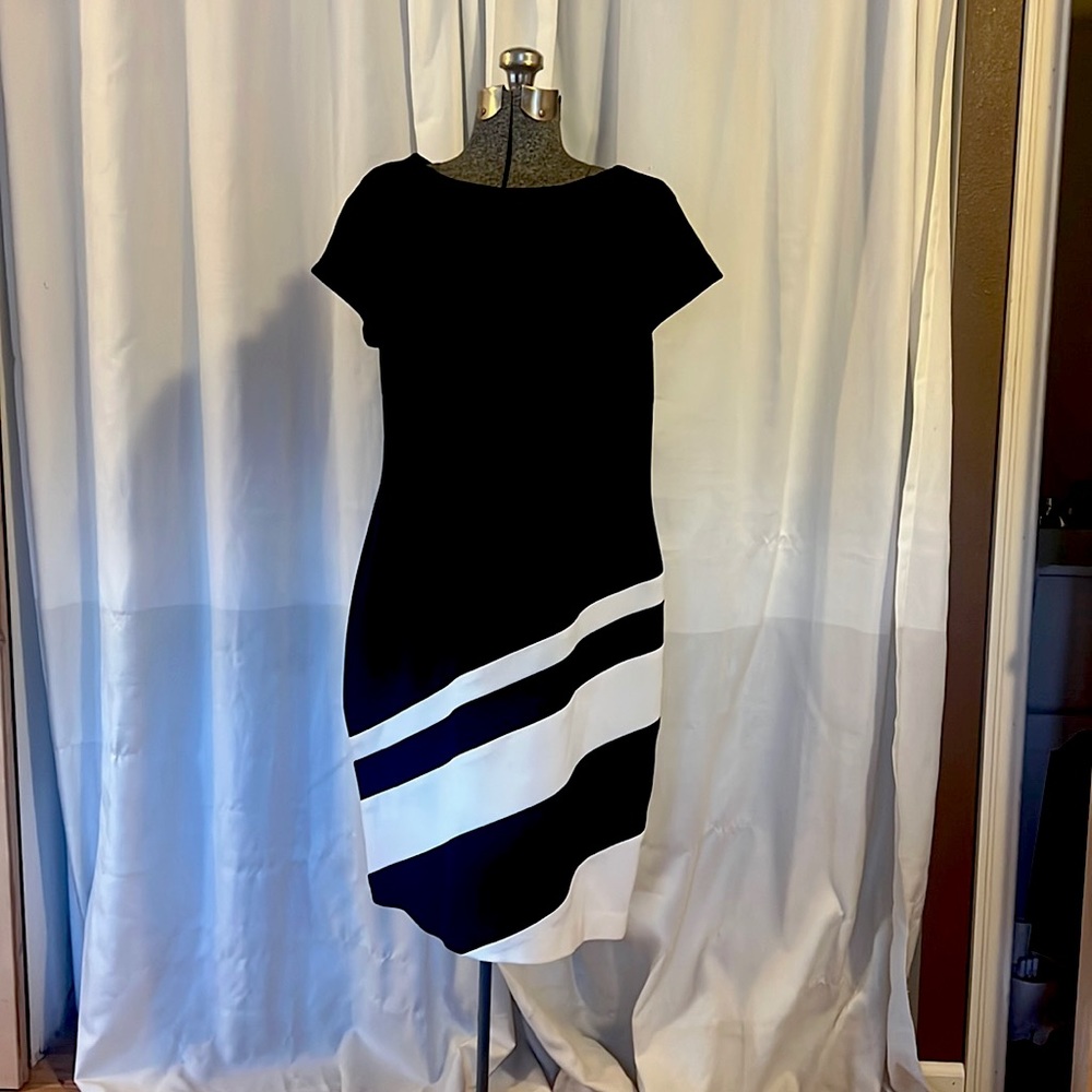 Studio I Elegant Back and White Dress
